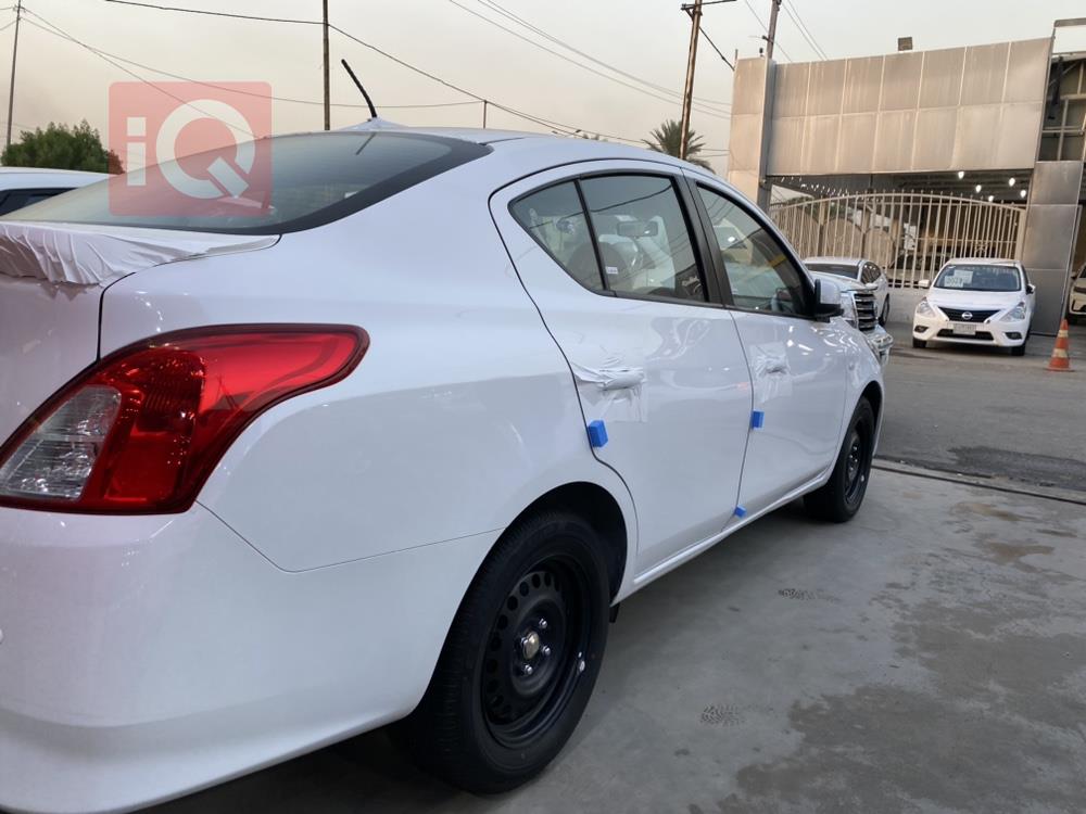 Nissan Sunny